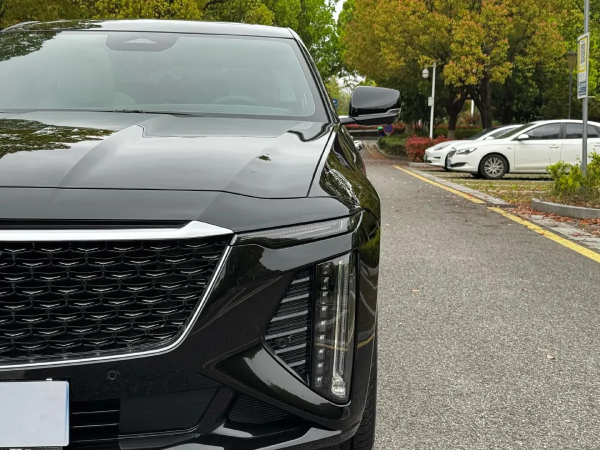 2023 Cadillac CT6 2.0T 237HP L4 10AT,autocango,china used car exporter,china ev exporter,chinese used car exporter,chinese used ev exporter