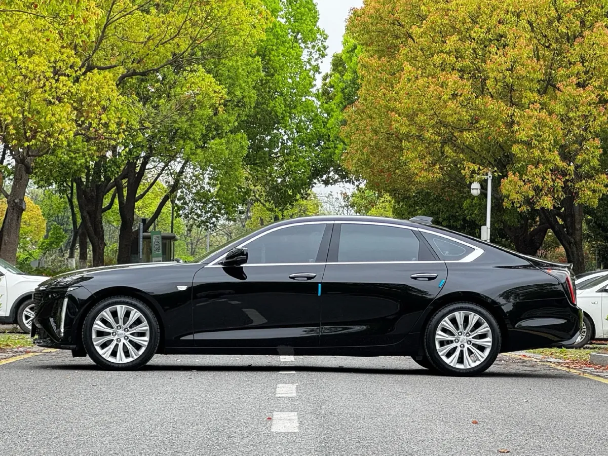 2023 Cadillac CT6 2.0T 237HP L4 10AT,autocango,china used car exporter,china ev exporter,chinese used car exporter,chinese used ev exporter