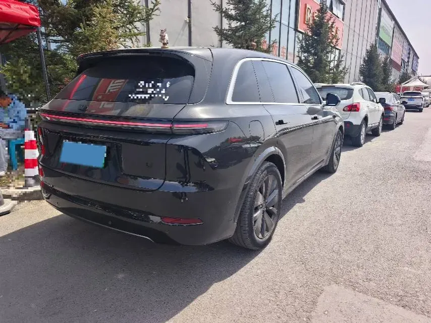 2025 Li L7 Range Extended 154HP REEV,autocango,china used car exporter,china ev exporter,chinese used car exporter,chinese used ev exporter