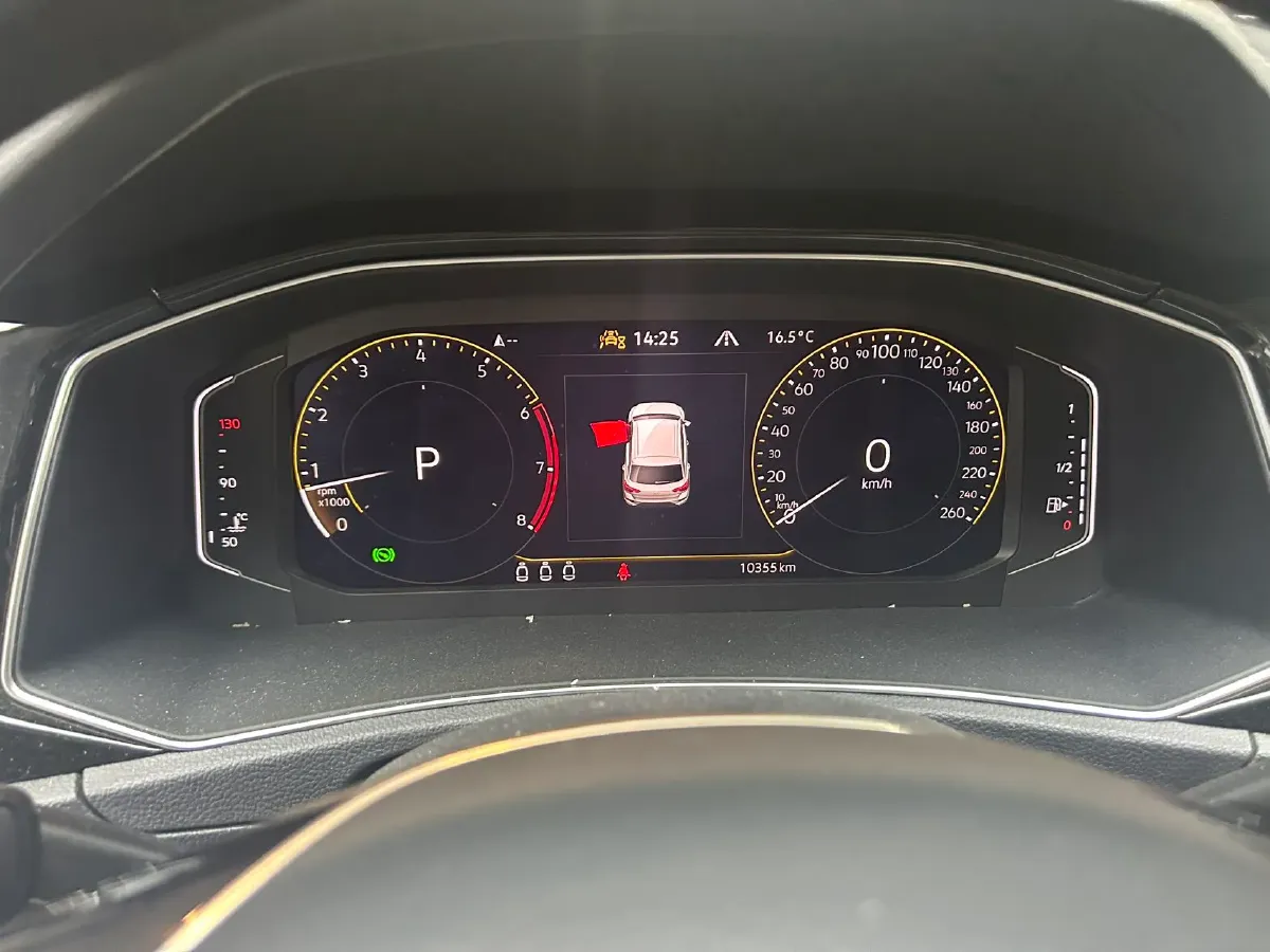 2022 Volkswagen T-Roc 1.4T 150HP L4 7DCT,autocango,china used car exporter,china ev exporter,chinese used car exporter,chinese used ev exporter