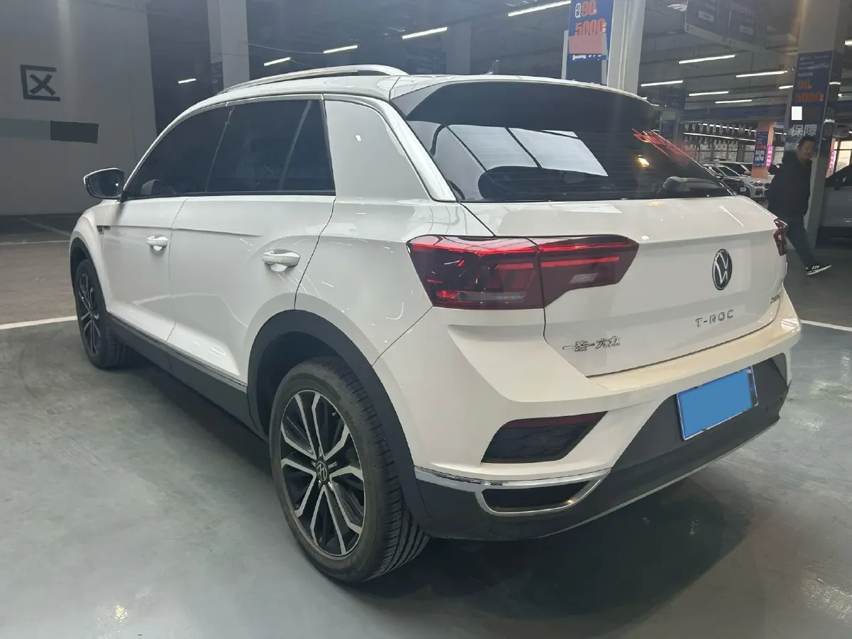 2022 Volkswagen T-Roc 1.4T 150HP L4 7DCT,autocango,china used car exporter,china ev exporter,chinese used car exporter,chinese used ev exporter