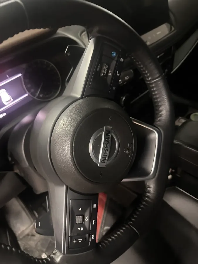 2021 Nissan X-Trail 1.5T 204HP L3 CVT,autocango,china used car exporter,china ev exporter,chinese used car exporter,chinese used ev exporter