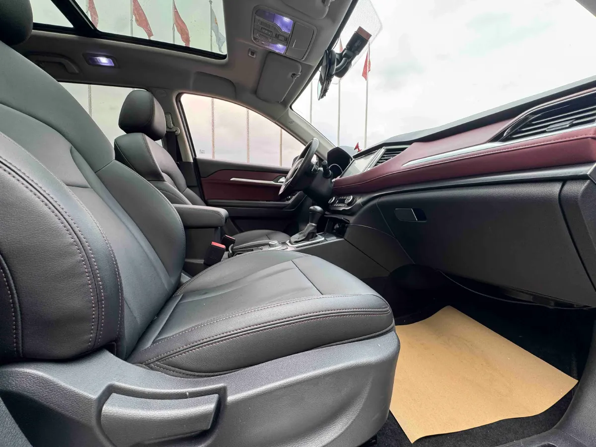 2018 Haval H6 Coupe 1.5T 169HP L4 7DCT,autocango,china used car exporter,china ev exporter,chinese used car exporter,chinese used ev exporter