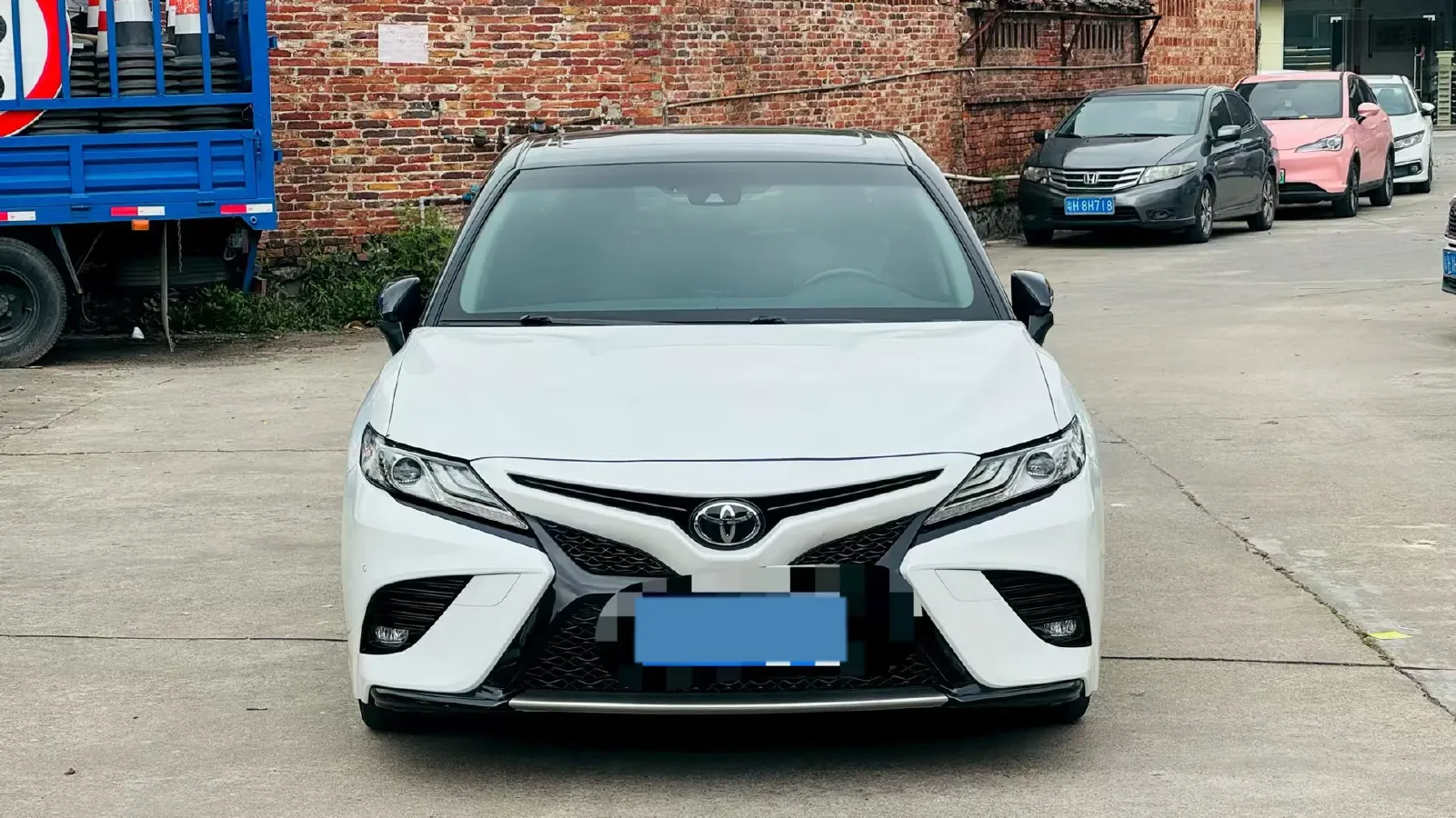 2019 Toyota Camry 2.0L 178HP L4 CVT,autocango,china used car exporter,china ev exporter,chinese used car exporter,chinese used ev exporter