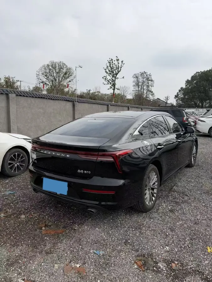 2025 Bestune B70 1.5T 169HP L4 7DCT,autocango,china used car exporter,china ev exporter,chinese used car exporter,chinese used ev exporter