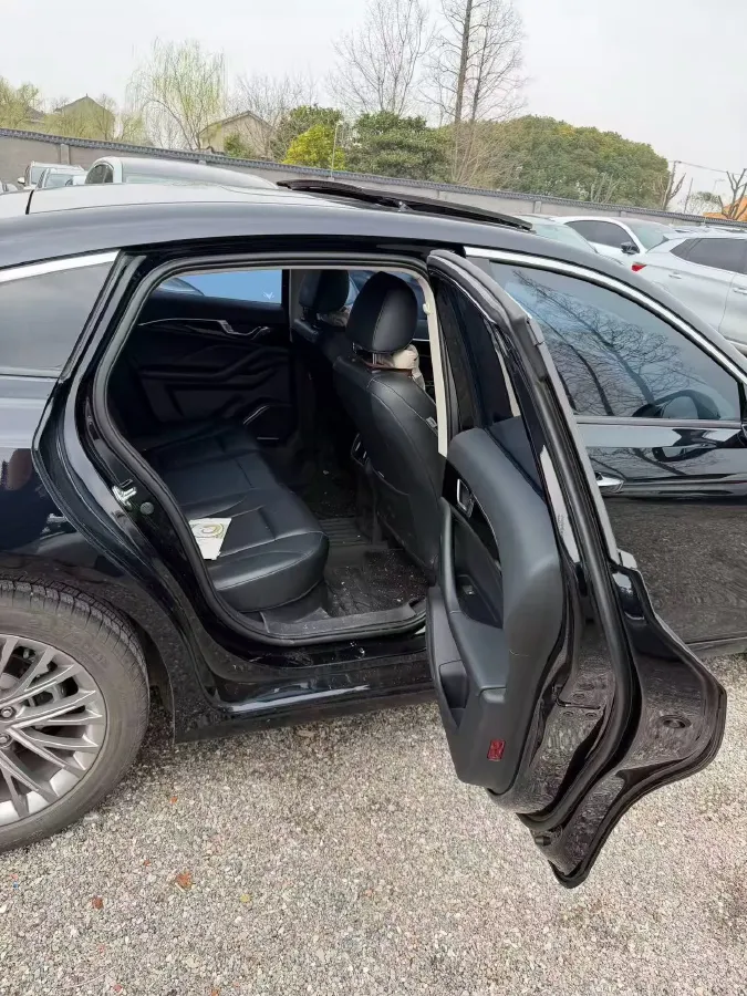 2025 Bestune B70 1.5T 169HP L4 7DCT,autocango,china used car exporter,china ev exporter,chinese used car exporter,chinese used ev exporter