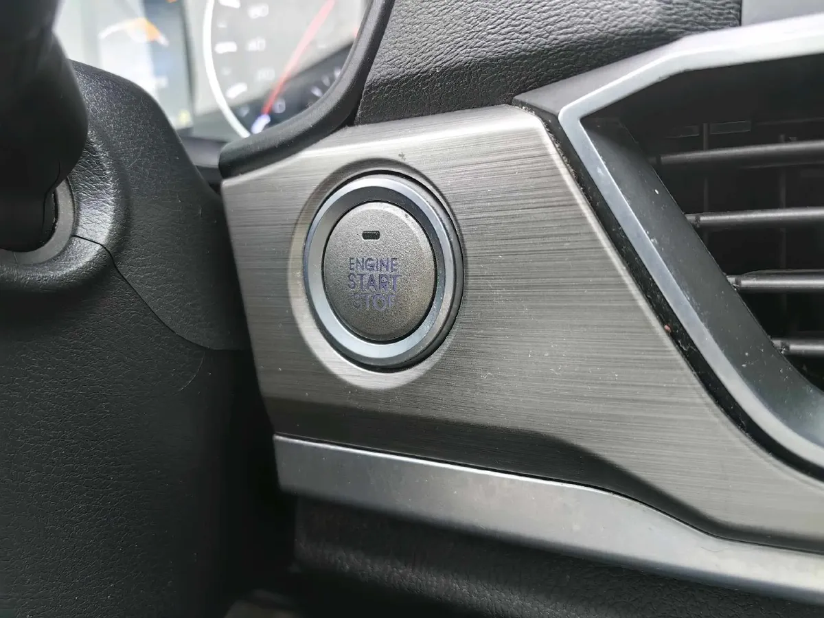 2019 Haval H6 1.5T 150HP L4 7DCT,autocango,china used car exporter,china ev exporter,chinese used car exporter,chinese used ev exporter