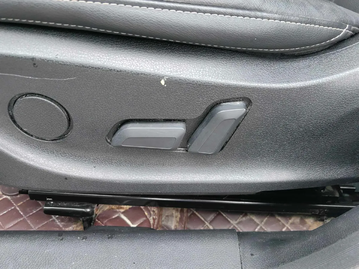 2019 Haval H6 1.5T 150HP L4 7DCT,autocango,china used car exporter,china ev exporter,chinese used car exporter,chinese used ev exporter