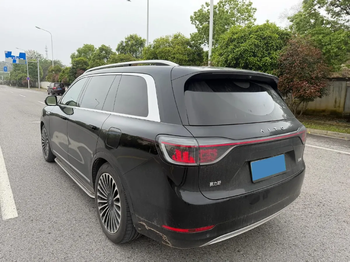 2024 AITO AITO M9 1.5T 152HP L4 REEV 42KWH,autocango,china used car exporter,china ev exporter,chinese used car exporter,chinese used ev exporter