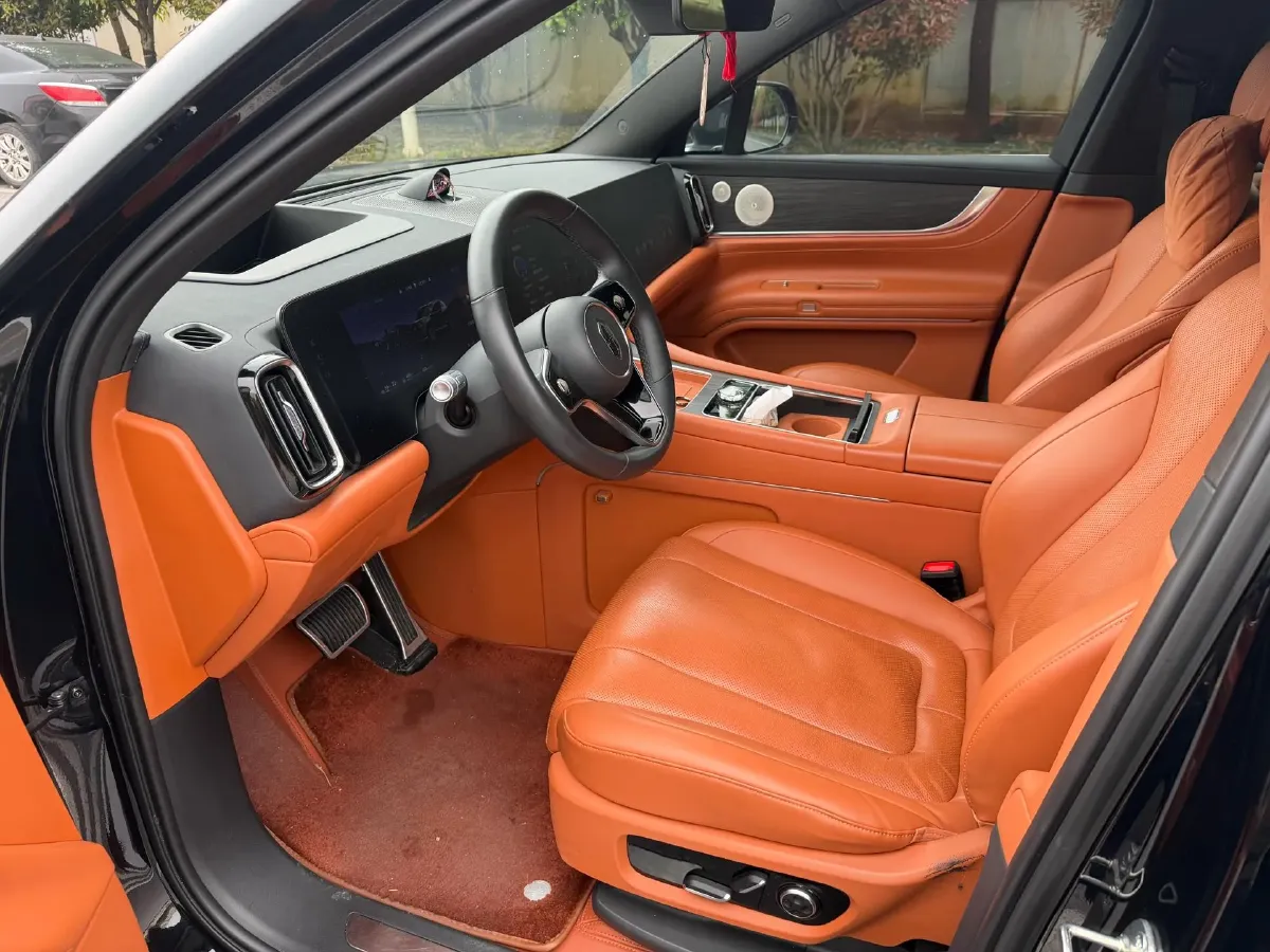 2024 AITO AITO M9 1.5T 152HP L4 REEV 42KWH,autocango,china used car exporter,china ev exporter,chinese used car exporter,chinese used ev exporter