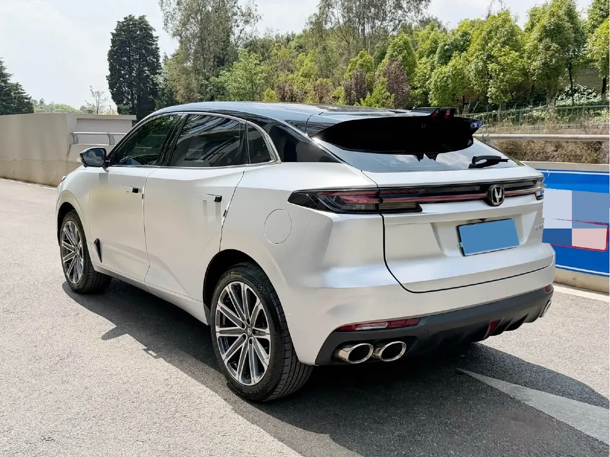 2023 ChangAn UNI-K 2.0T 233HP L4 8AT,autocango,china used car exporter,china ev exporter,chinese used car exporter,chinese used ev exporter