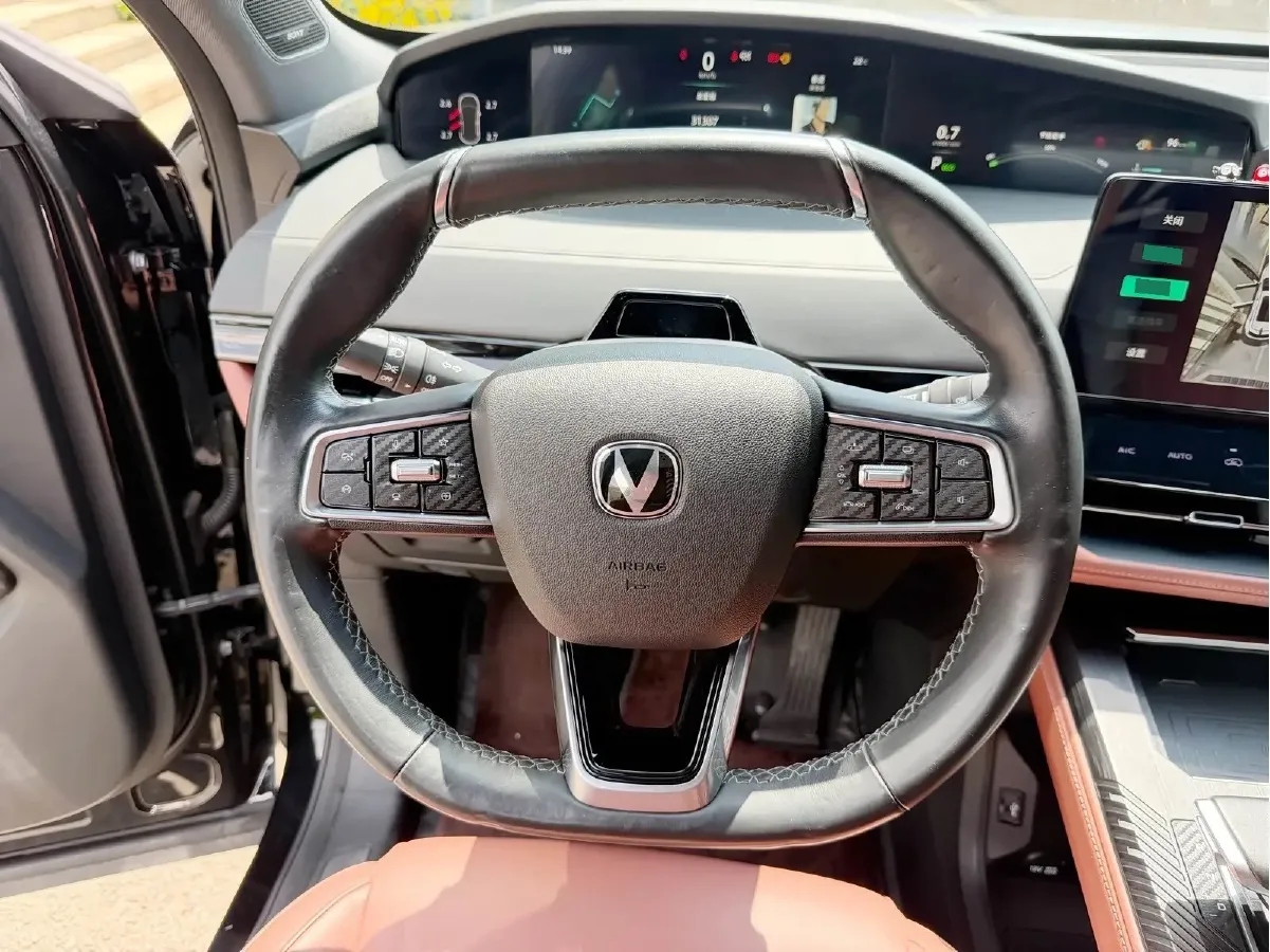 2023 ChangAn UNI-K 2.0T 233HP L4 8AT,autocango,china used car exporter,china ev exporter,chinese used car exporter,chinese used ev exporter