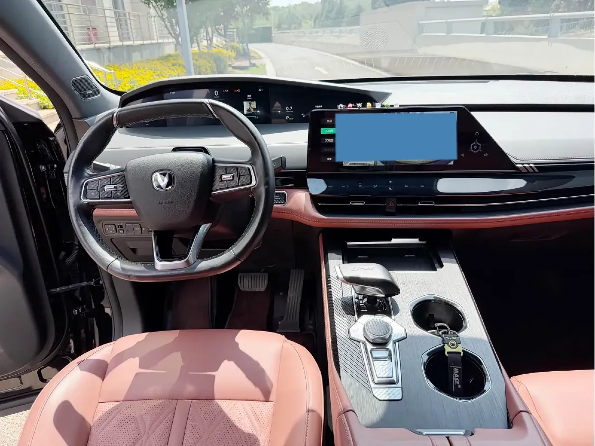 2023 ChangAn UNI-K 2.0T 233HP L4 8AT,autocango,china used car exporter,china ev exporter,chinese used car exporter,chinese used ev exporter