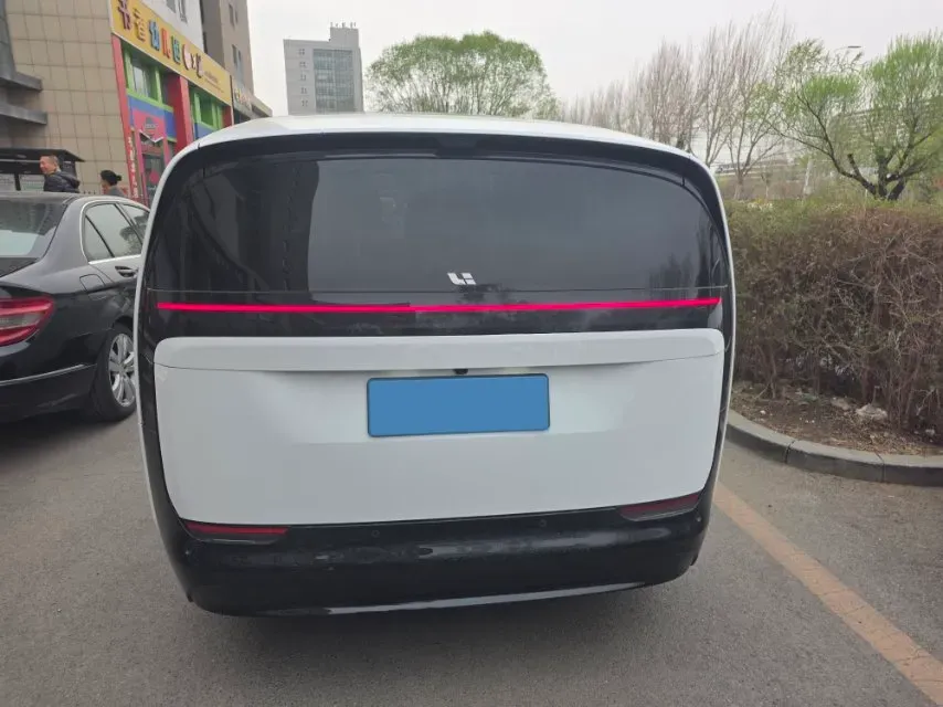 2024 Li MEGA BEV 102.7KWH,autocango,china used car exporter,china ev exporter,chinese used car exporter,chinese used ev exporter