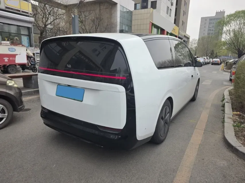 2024 Li MEGA BEV 102.7KWH,autocango,china used car exporter,china ev exporter,chinese used car exporter,chinese used ev exporter