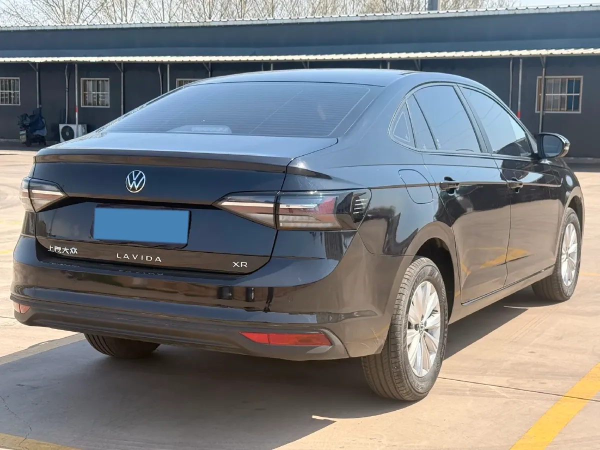 2025 Volkswagen Lavida 1.5L 110HP L4 6AT,autocango,china used car exporter,china ev exporter,chinese used car exporter,chinese used ev exporter