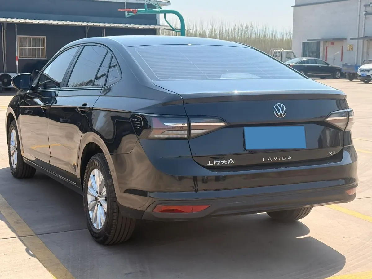 2025 Volkswagen Lavida 1.5L 110HP L4 6AT,autocango,china used car exporter,china ev exporter,chinese used car exporter,chinese used ev exporter