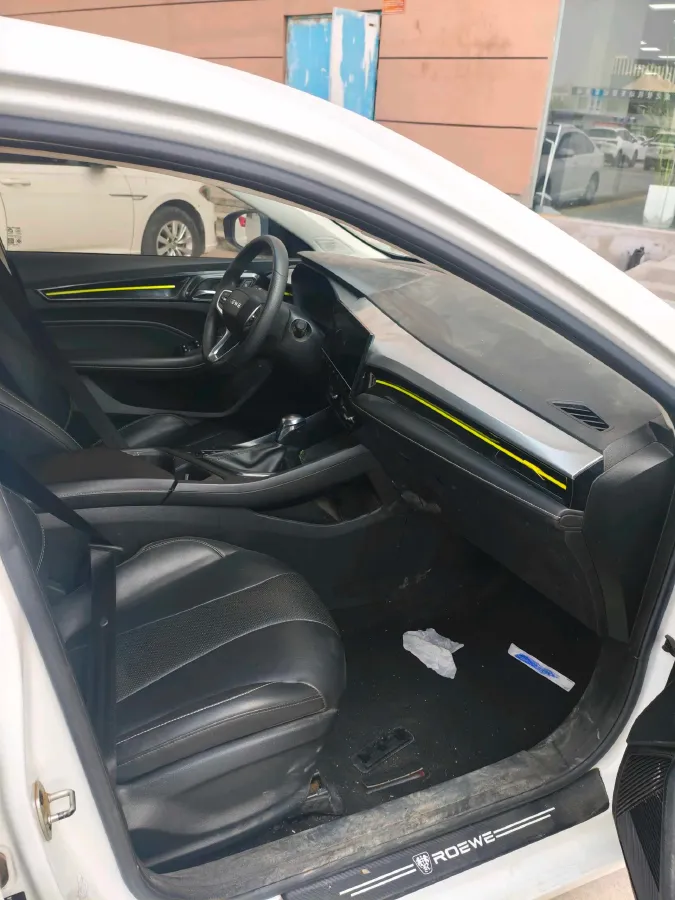 2021 Roewe i5 1.5L 120HP L4 CVT,autocango,china used car exporter,china ev exporter,chinese used car exporter,chinese used ev exporter