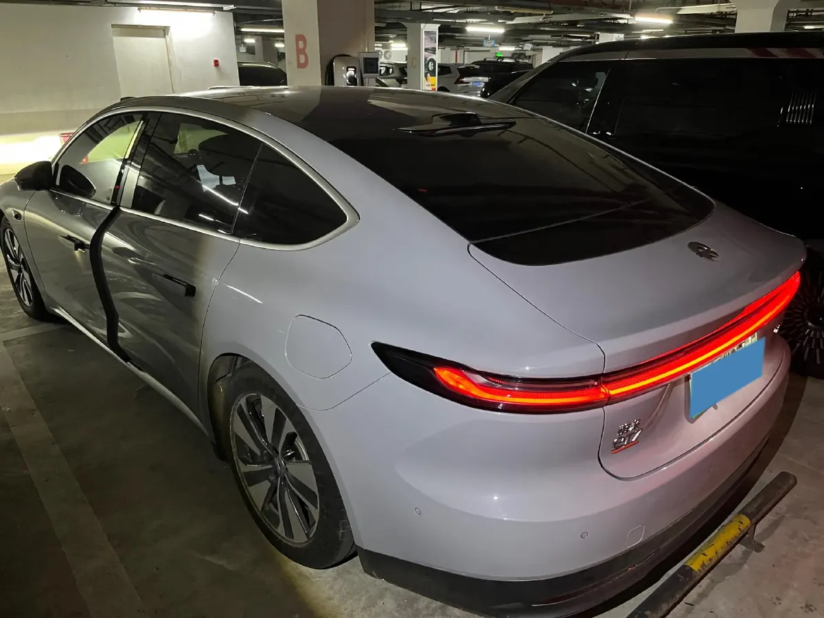 2023 NIO EC7 BEV 75KWH,autocango,china used car exporter,china ev exporter,chinese used car exporter,chinese used ev exporter
