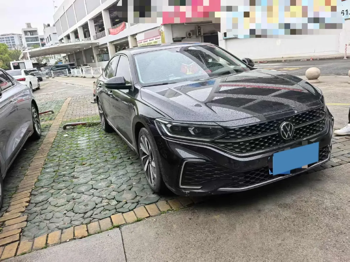 2023 Volkswagen Passat 2.0T 186HP L4 7DCT,autocango,china used car exporter,china ev exporter,chinese used car exporter,chinese used ev exporter
