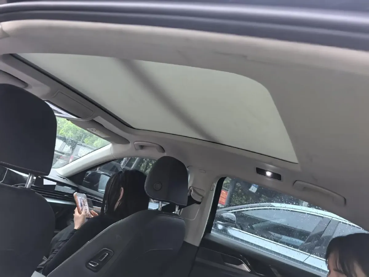 2023 Volkswagen Passat 2.0T 186HP L4 7DCT,autocango,china used car exporter,china ev exporter,chinese used car exporter,chinese used ev exporter