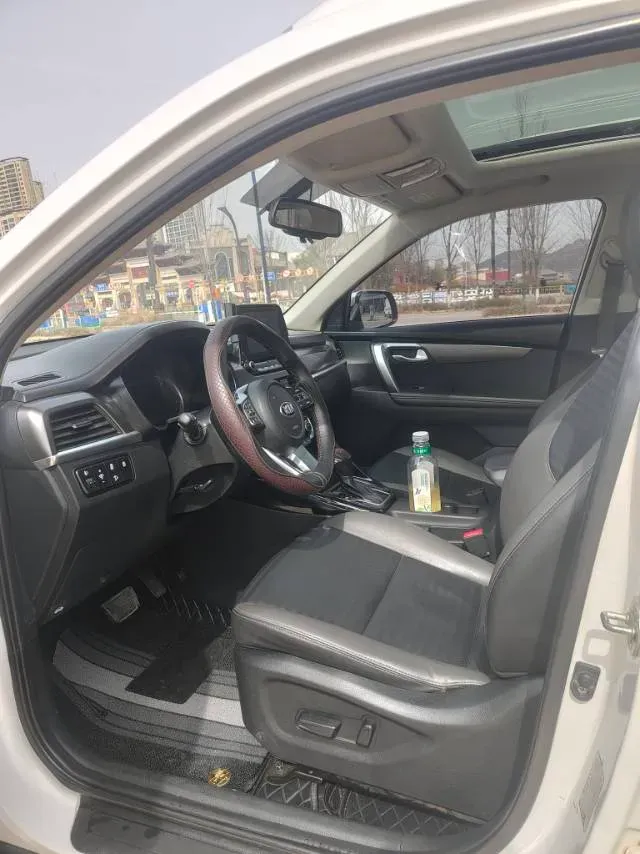 2018 Kia Sportage R 2.0L 160HP L4 6AT,autocango,china used car exporter,china ev exporter,chinese used car exporter,chinese used ev exporter