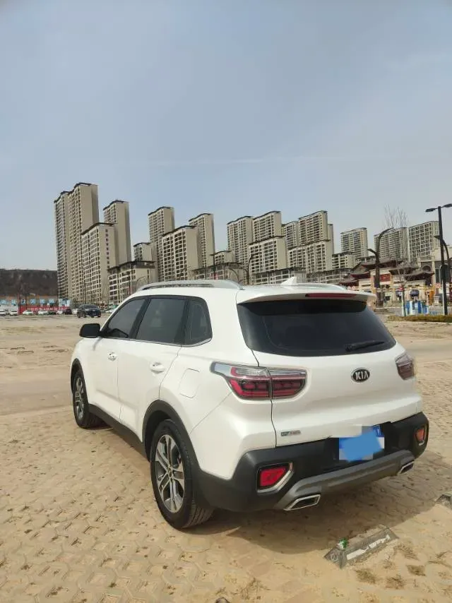 2018 Kia Sportage R 2.0L 160HP L4 6AT,autocango,china used car exporter,china ev exporter,chinese used car exporter,chinese used ev exporter