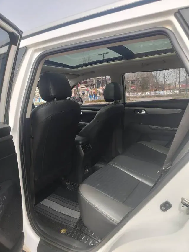 2018 Kia Sportage R 2.0L 160HP L4 6AT,autocango,china used car exporter,china ev exporter,chinese used car exporter,chinese used ev exporter