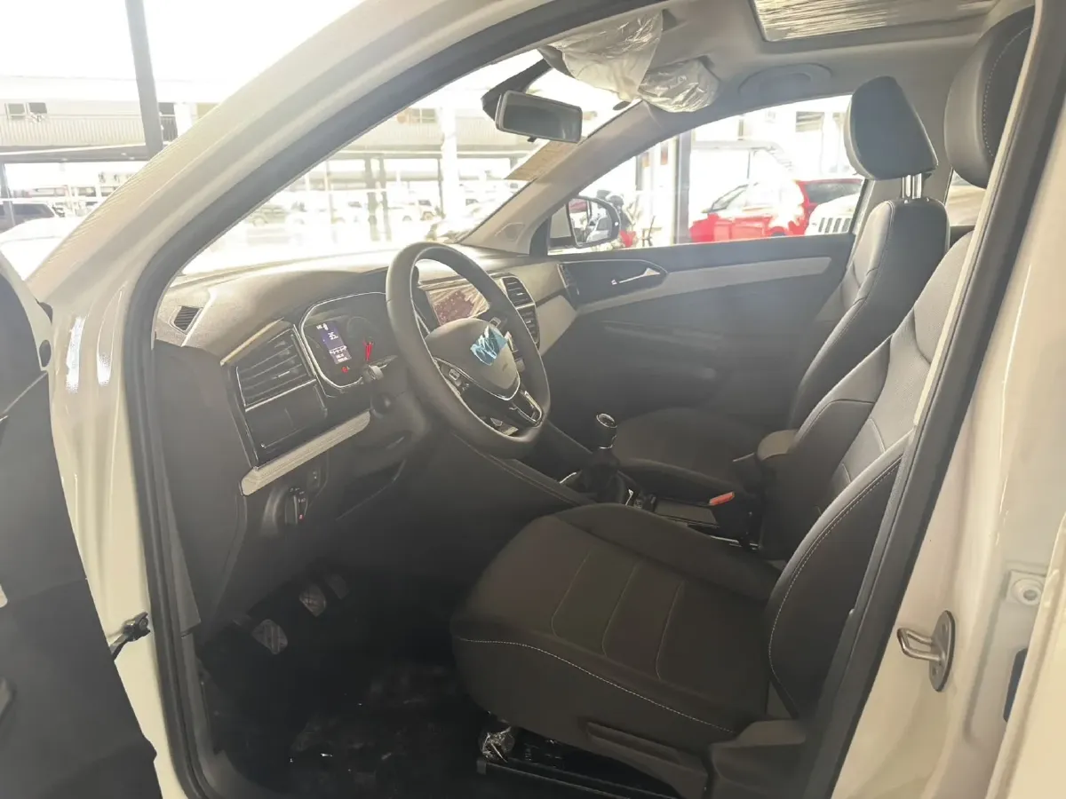 2023 Jetta VS5 1.4T 150HP L4 5MT,autocango,china used car exporter,china ev exporter,chinese used car exporter,chinese used ev exporter