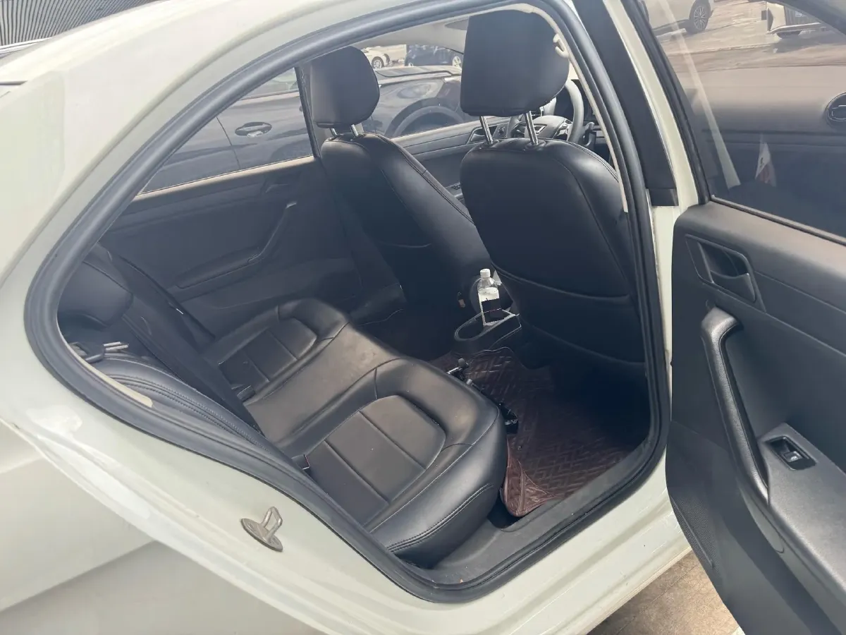 2021 Jetta VA3 1.5L 112HP L4 6AT,autocango,china used car exporter,china ev exporter,chinese used car exporter,chinese used ev exporter