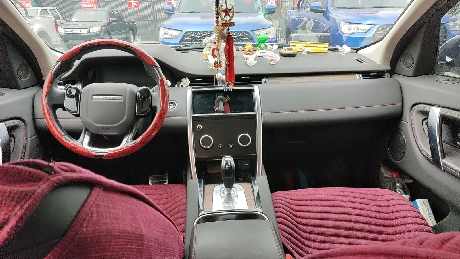 2020 Land Rover Discovery Sport 2.0T 249HP L4 9AT,autocango,china used car exporter,china ev exporter,chinese used car exporter,chinese used ev exporter