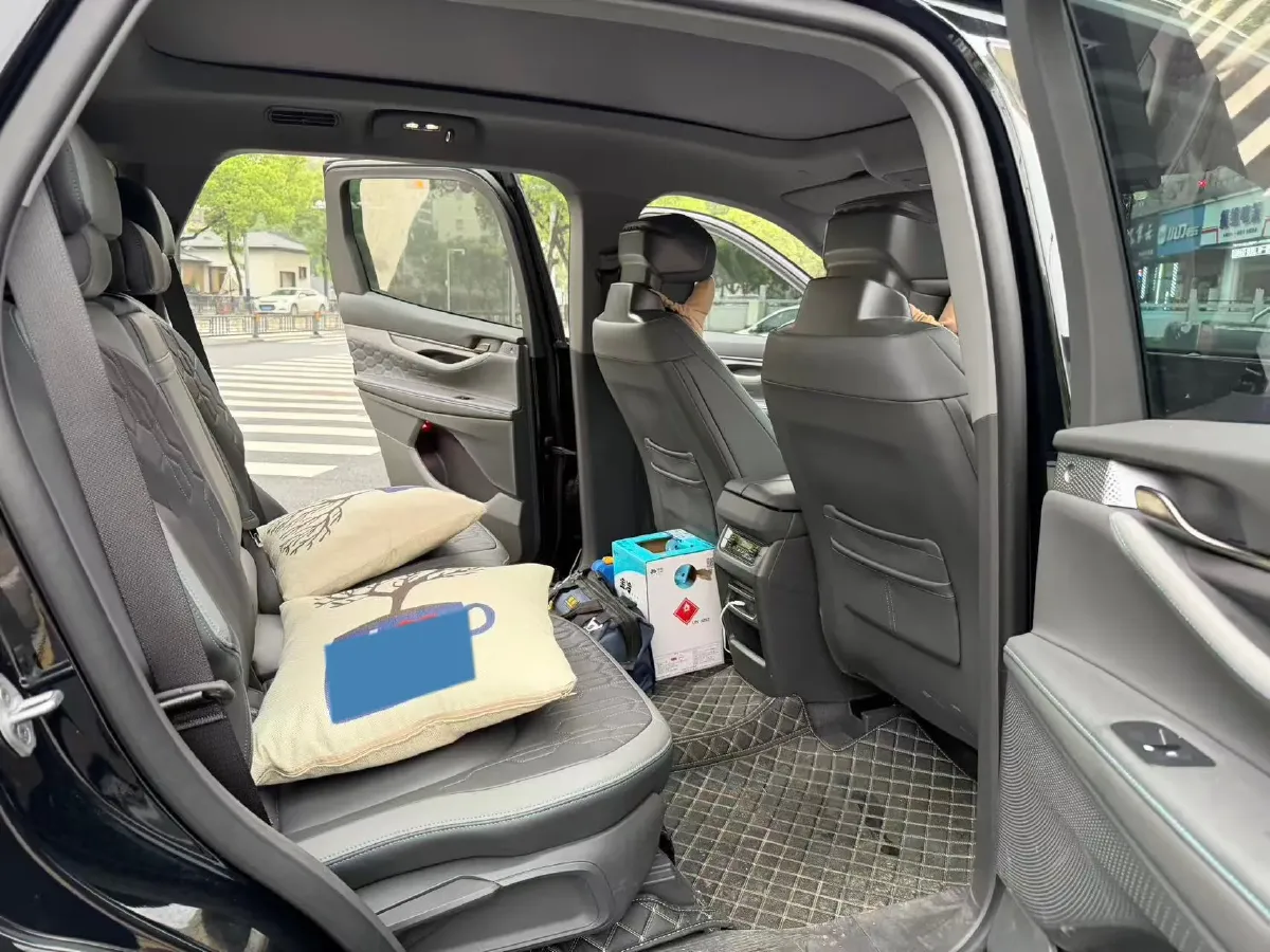 2023 Ford Edge 2.0T 252HP L4 8AT,autocango,china used car exporter,china ev exporter,chinese used car exporter,chinese used ev exporter