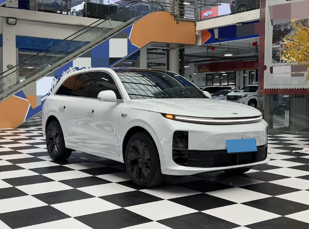 2024 Li L6 Range Extended 154HP L4 REEV 36.8KWH,autocango,china used car exporter,china ev exporter,chinese used car exporter,chinese used ev exporter