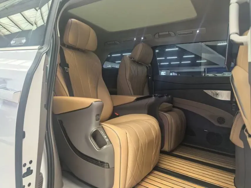2022 Mercedes-Benz GLC Class 2.0T 197HP L4 9AT,autocango,china used car exporter,china ev exporter,chinese used car exporter,chinese used ev exporter