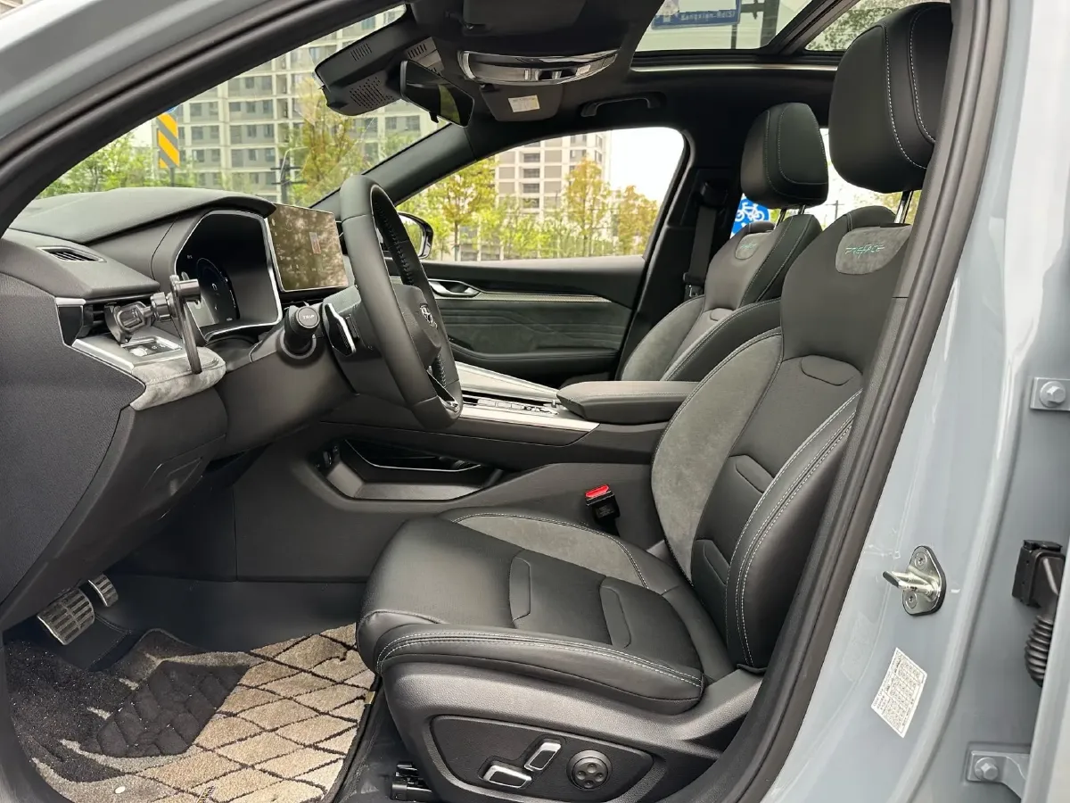 2023 Geely Preface 2.0T 190HP L4 7DCT,autocango,china used car exporter,china ev exporter,chinese used car exporter,chinese used ev exporter