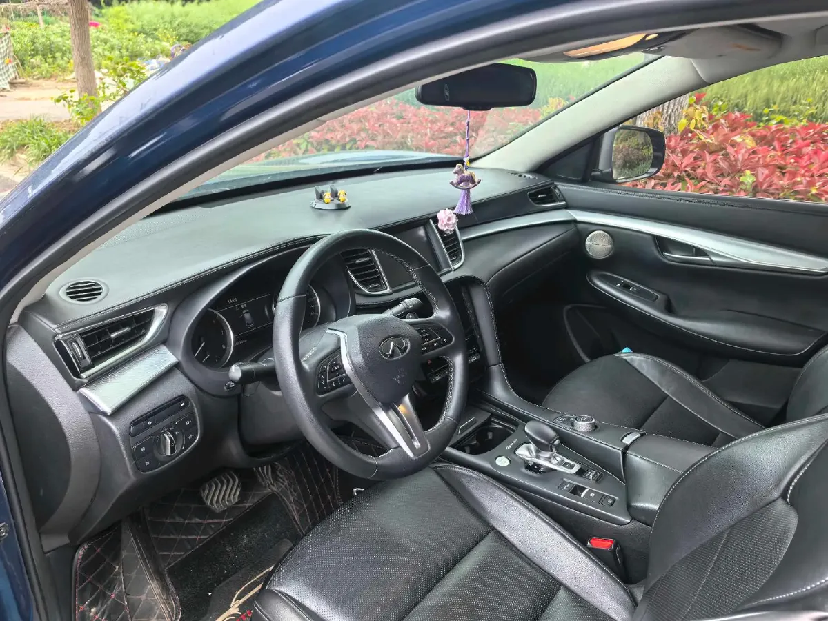 2018 Mitsubishi Pajero 3.0L 174HP V6 5AT,autocango,china used car exporter,china ev exporter,chinese used car exporter,chinese used ev exporter