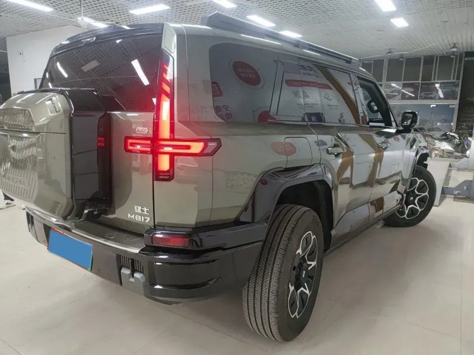 2025 M Hero WarriorM817 1.5T 197HP L4 2DHT PHEV,autocango,china used car exporter,china ev exporter,chinese used car exporter,chinese used ev exporter