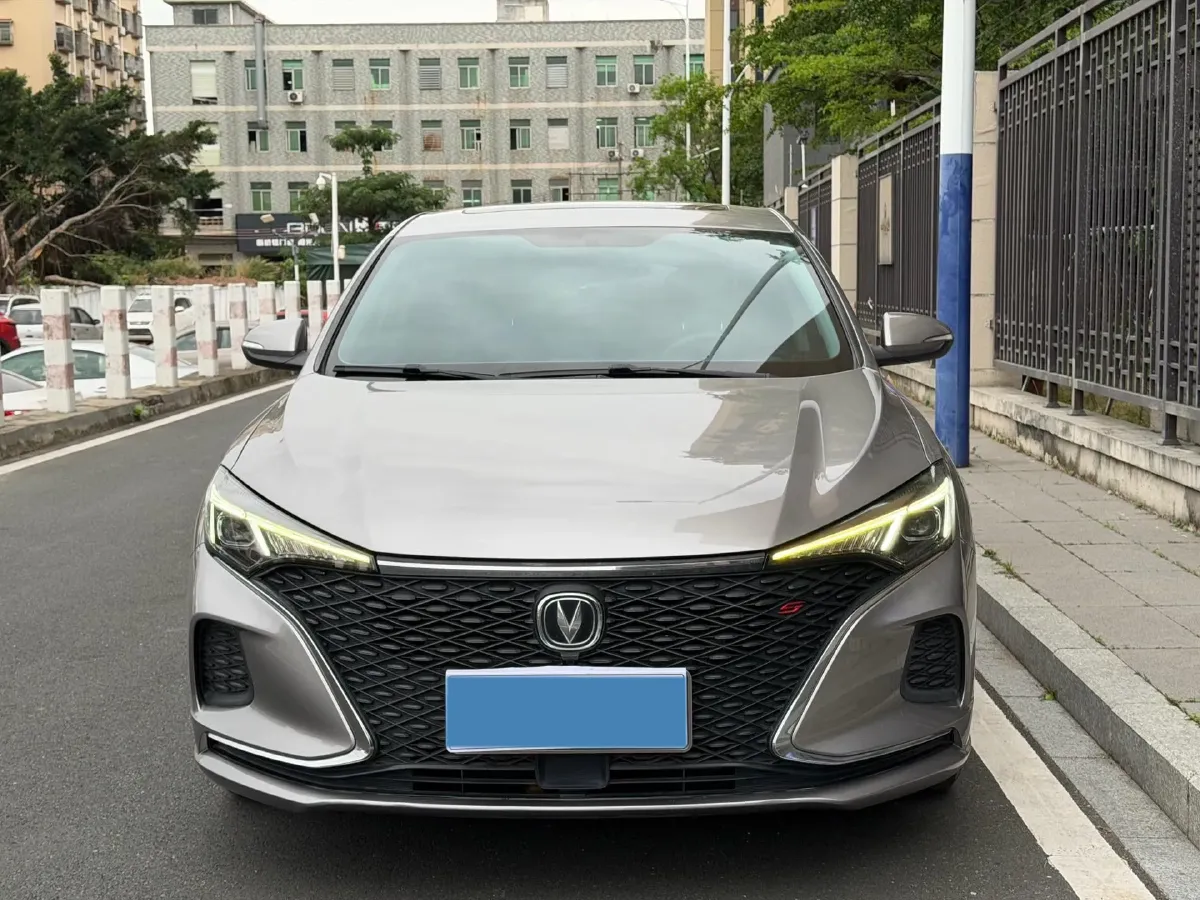 2020 ChangAn Eado 1.4T 158HP L4 7DCT,autocango,china used car exporter,china ev exporter,chinese used car exporter,chinese used ev exporter