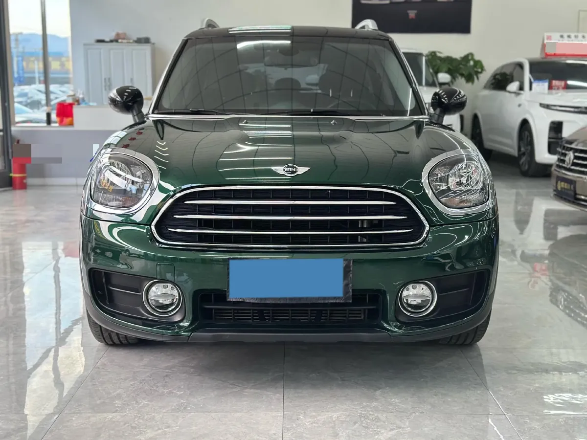 2017 MINI COUNTRYMAN 1.5T 136HP L3 6AT,autocango,china used car exporter,china ev exporter,chinese used car exporter,chinese used ev exporter
