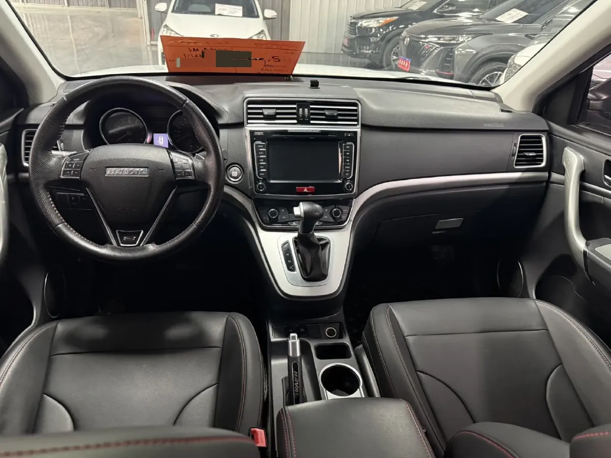 2018 Haval M6 1.5T 150HP L4 7DCT,autocango,china used car exporter,china ev exporter,chinese used car exporter,chinese used ev exporter