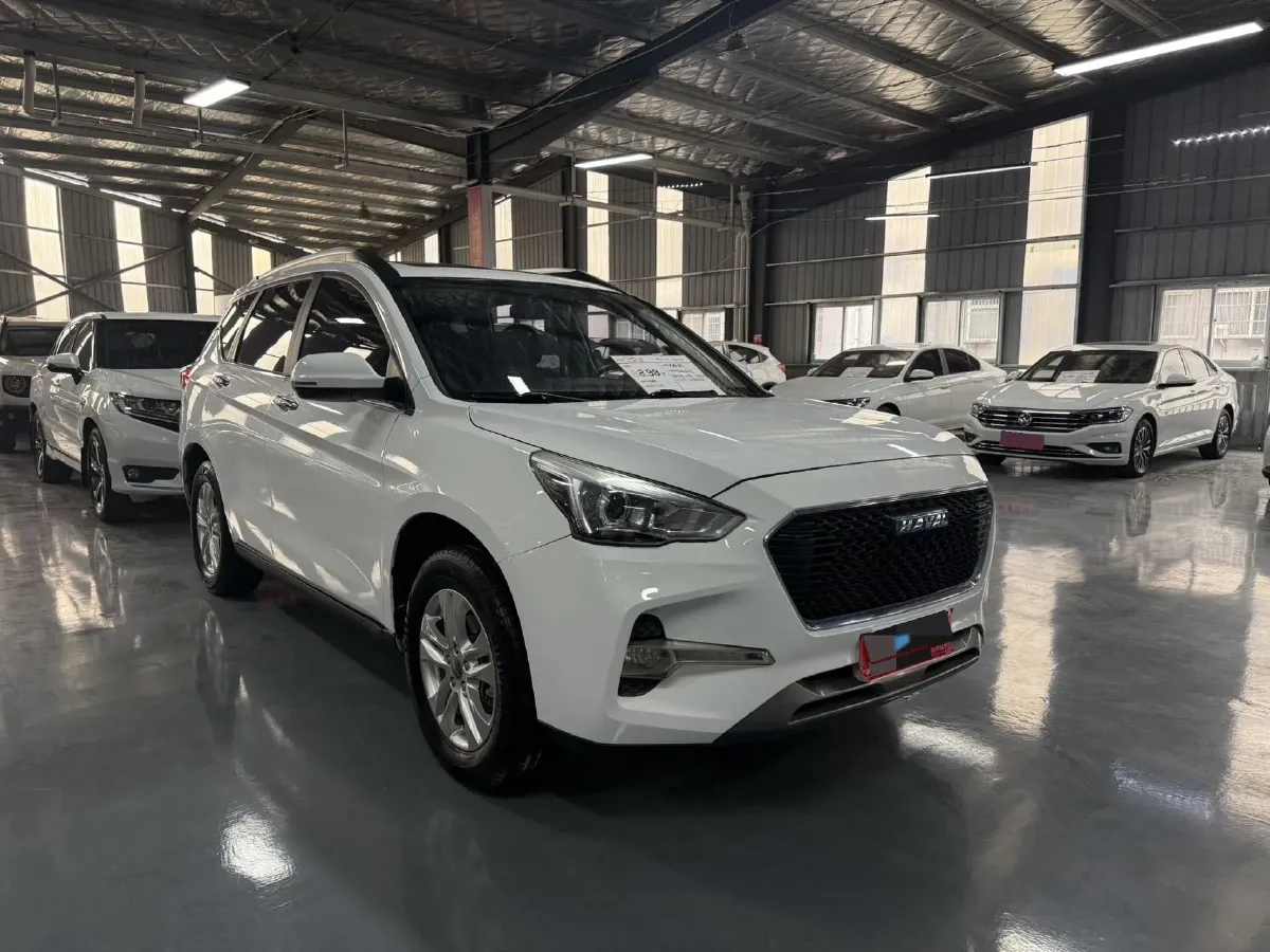 2018 Haval M6 1.5T 150HP L4 7DCT,autocango,china used car exporter,china ev exporter,chinese used car exporter,chinese used ev exporter