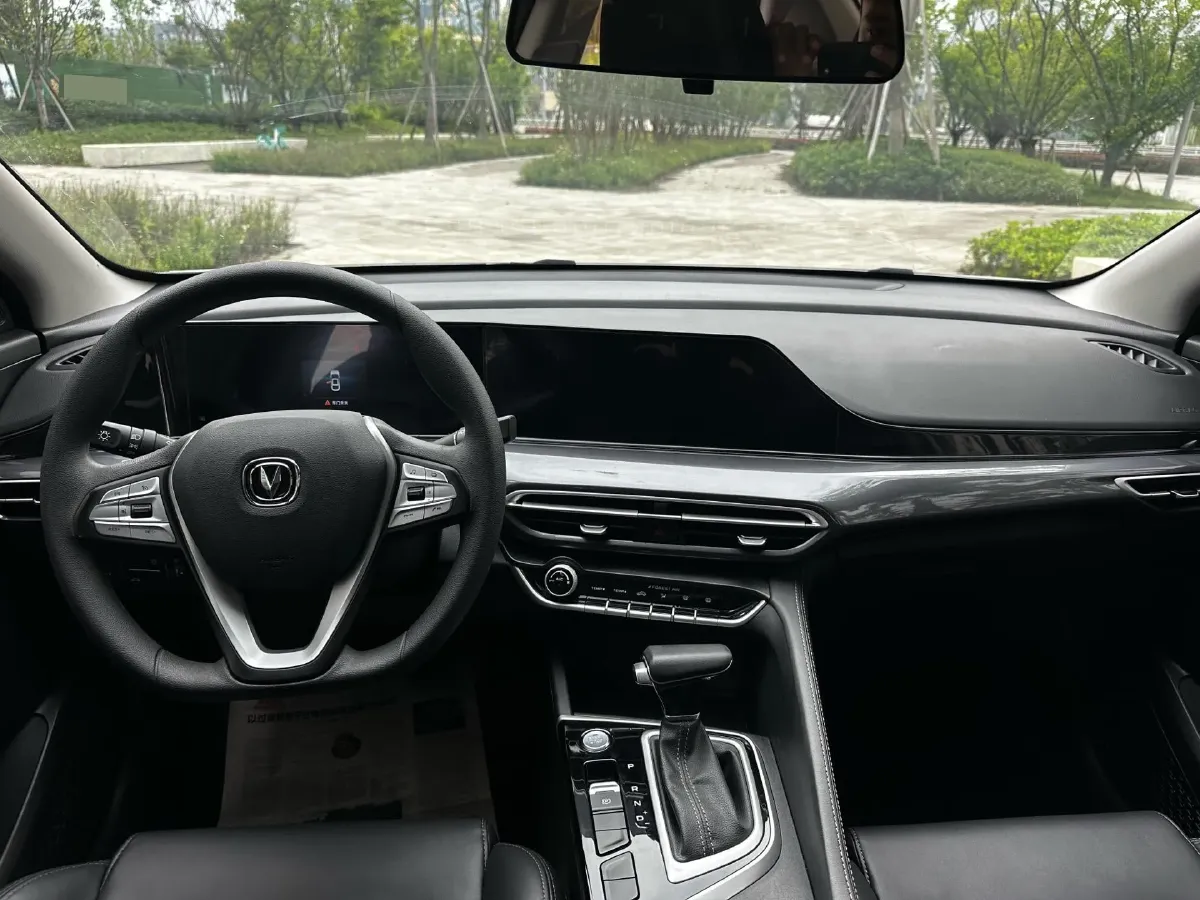 2021 ChangAn Eado 1.6L 128HP L4 CVT,autocango,china used car exporter,china ev exporter,chinese used car exporter,chinese used ev exporter