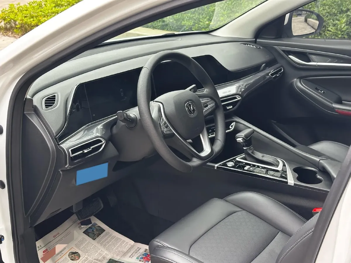 2021 ChangAn Eado 1.6L 128HP L4 CVT,autocango,china used car exporter,china ev exporter,chinese used car exporter,chinese used ev exporter