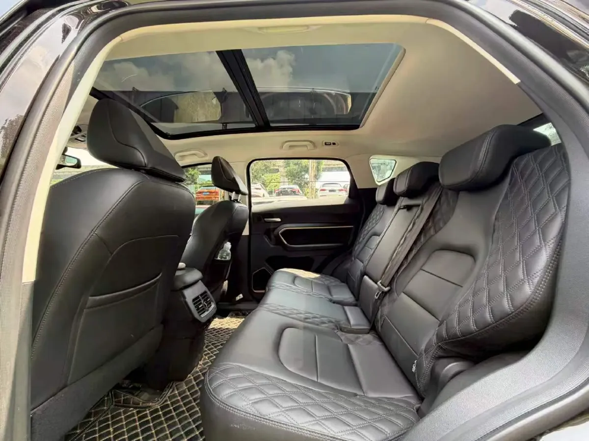 2020 Haval H6 1.5T 169HP L4 7DCT,autocango,china used car exporter,china ev exporter,chinese used car exporter,chinese used ev exporter