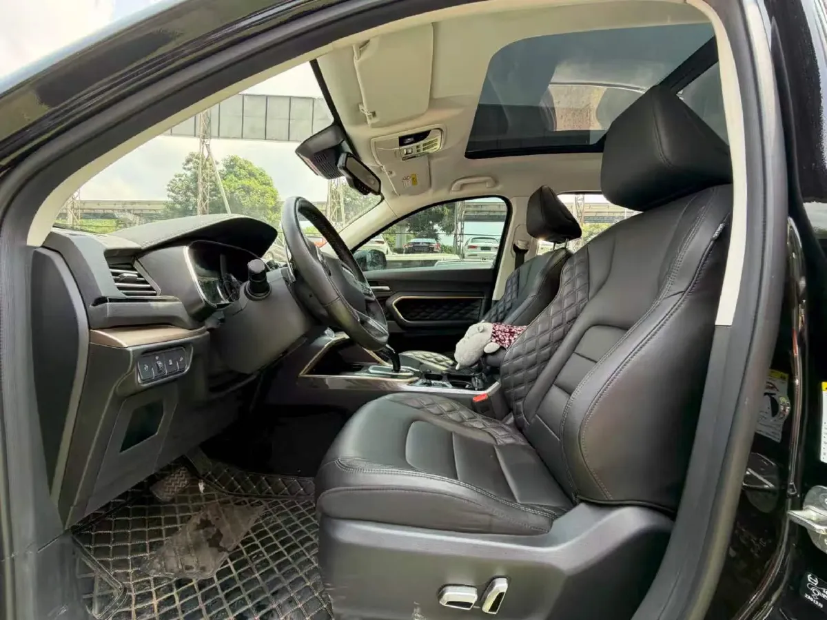 2020 Haval H6 1.5T 169HP L4 7DCT,autocango,china used car exporter,china ev exporter,chinese used car exporter,chinese used ev exporter