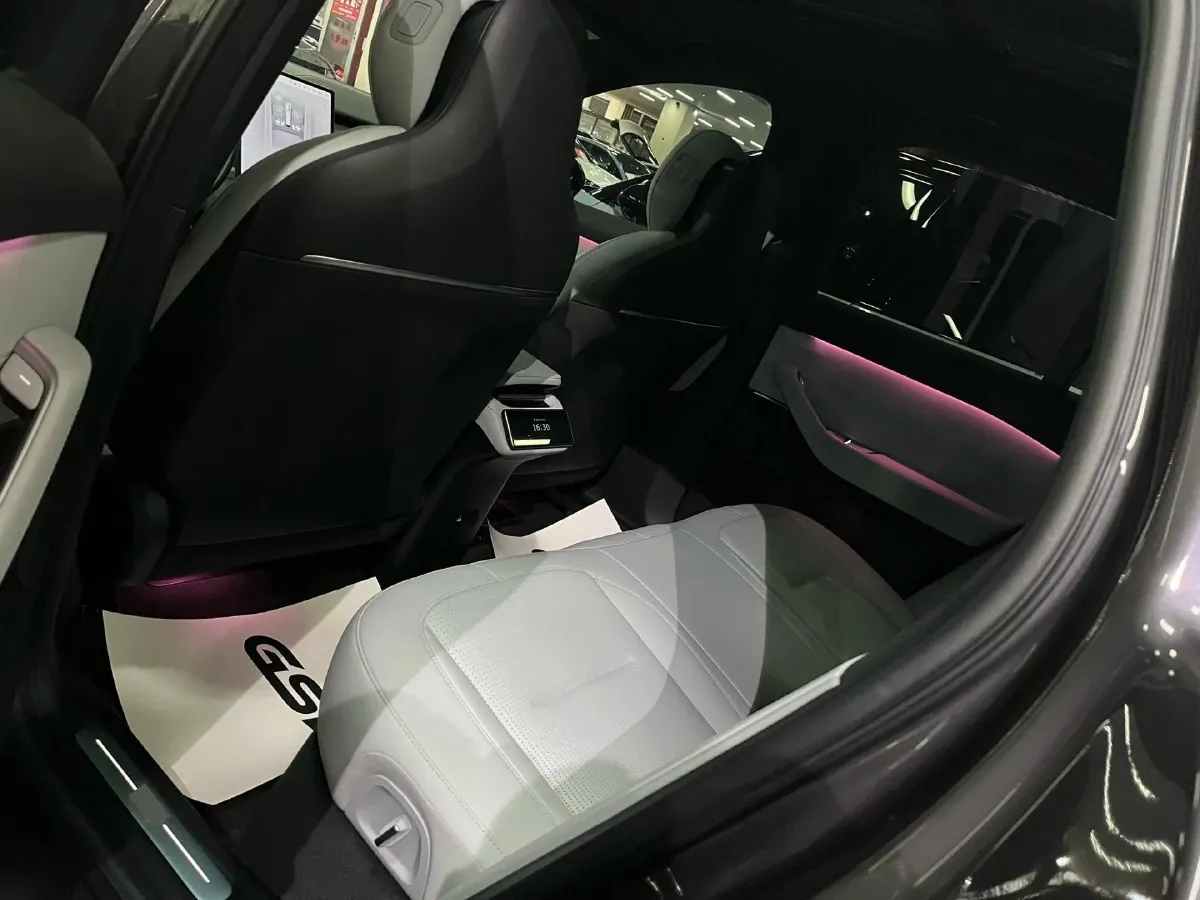 2024 NIO ES6 BEV 75KWH,autocango,china used car exporter,china ev exporter,chinese used car exporter,chinese used ev exporter