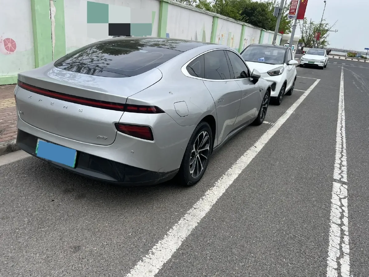 2020 Xpeng P7 BEV 70.8KWH,autocango,china used car exporter,china ev exporter,chinese used car exporter,chinese used ev exporter