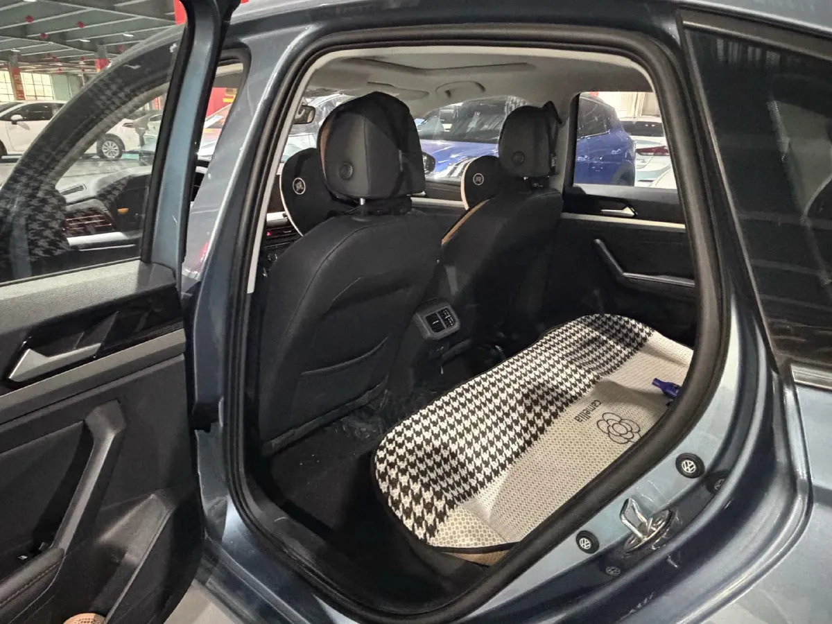 2023 Volkswagen Lavida 1.5T 160HP L4 7DCT,autocango,china used car exporter,china ev exporter,chinese used car exporter,chinese used ev exporter