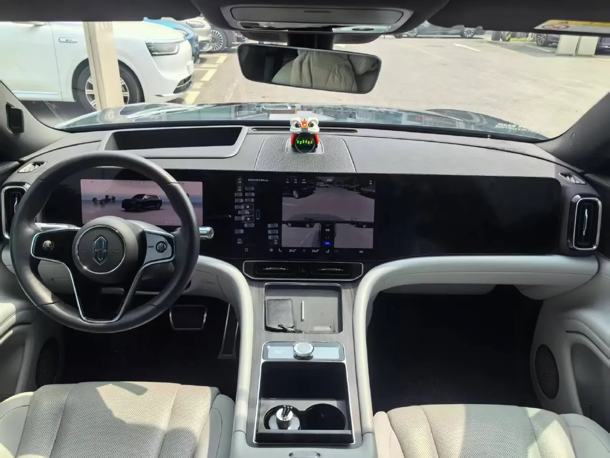 2024 AITO AITO M9 1.5T 152HP L4 REEV 42KWH,autocango,china used car exporter,china ev exporter,chinese used car exporter,chinese used ev exporter