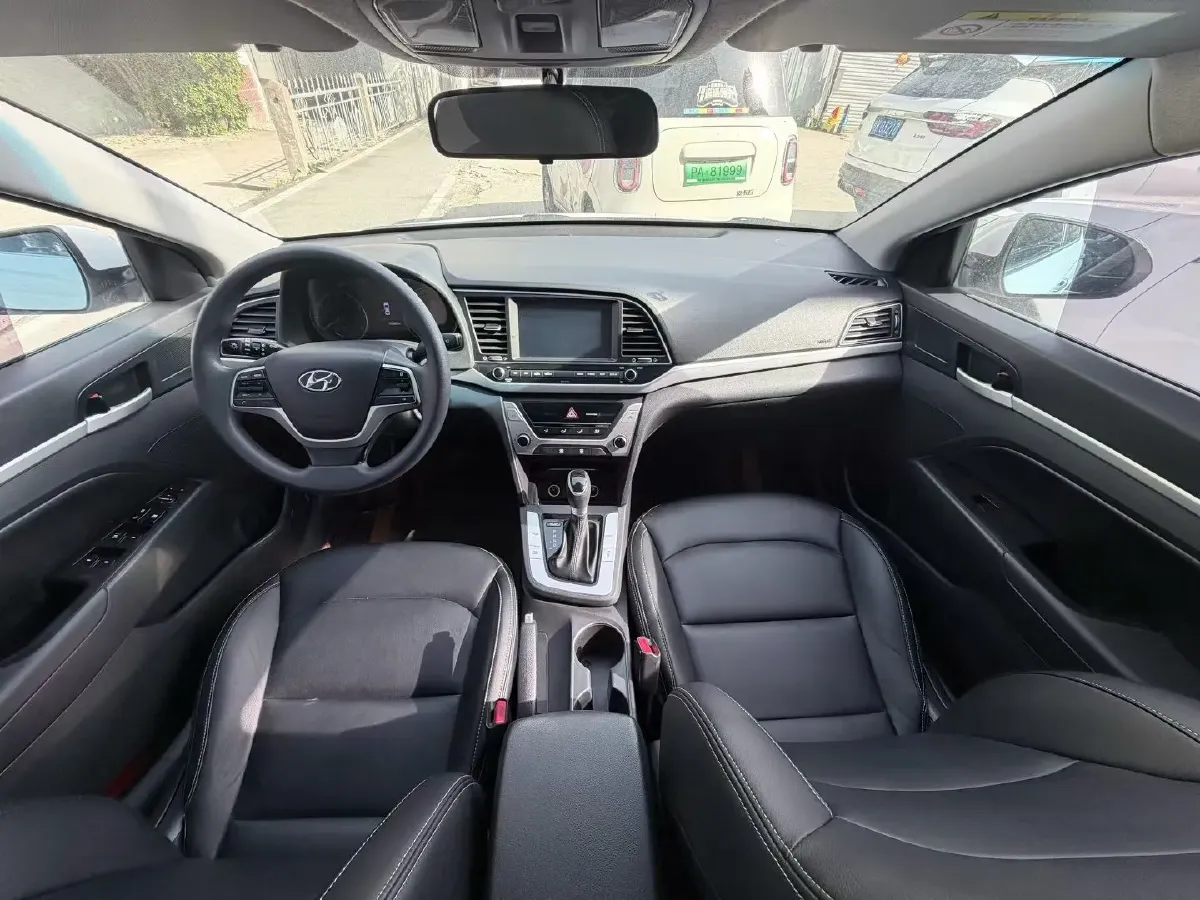 2016 Hyundai Elantra 1.6L 130HP L4 6AT,autocango,china used car exporter,china ev exporter,chinese used car exporter,chinese used ev exporter